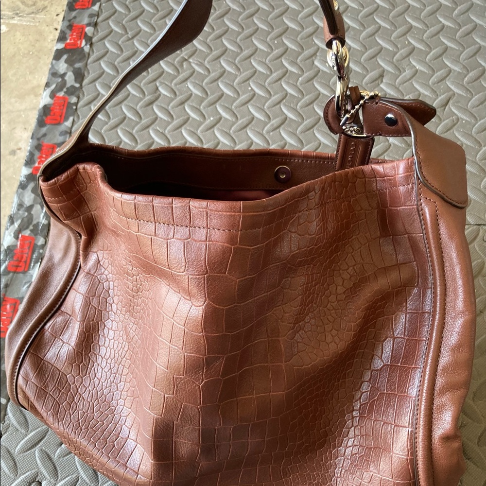 Authentic Coach Shoulder bag
